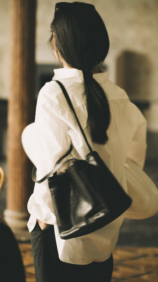 Elevate Your Style with the FOOOOO Soft Puff Bag: Minimalist Luxury, Maximum Impact