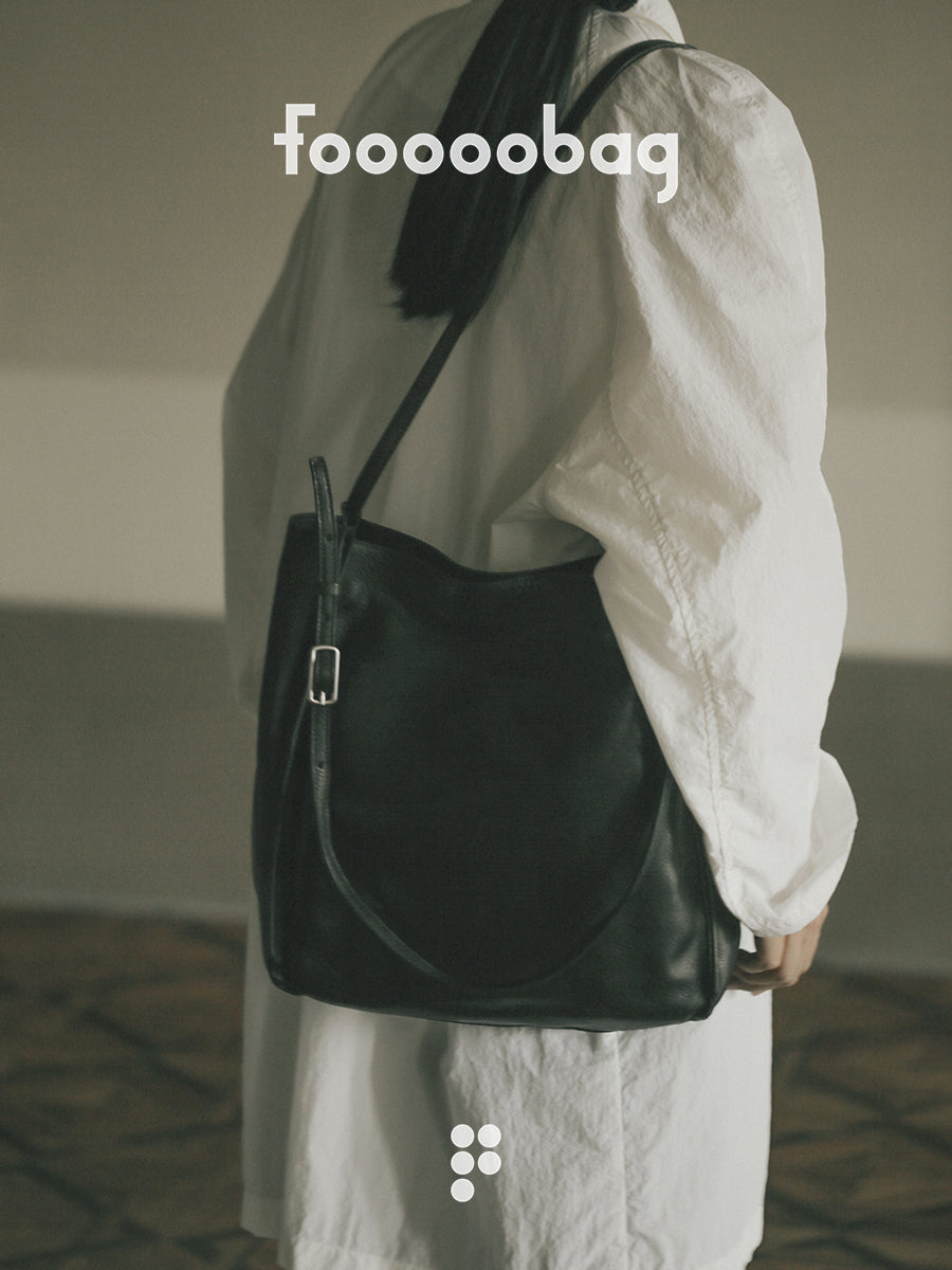 Elevate Your Style: The Versatile Two-Way Pull Strap Tote